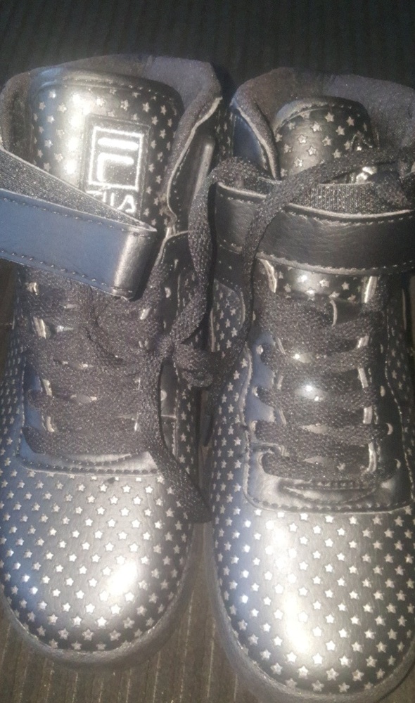 Boys fila shoes
